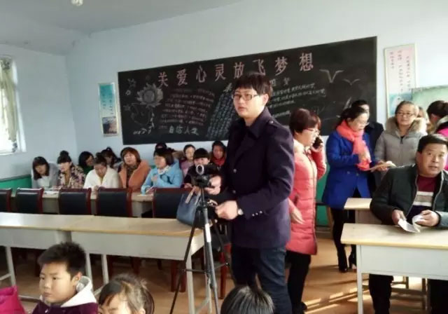 托马斯教育携手国际组织送课刘备寨
